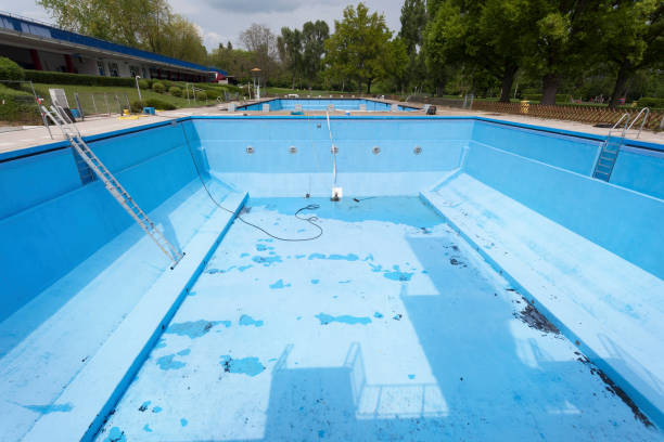 Water damage restoration experts in CA